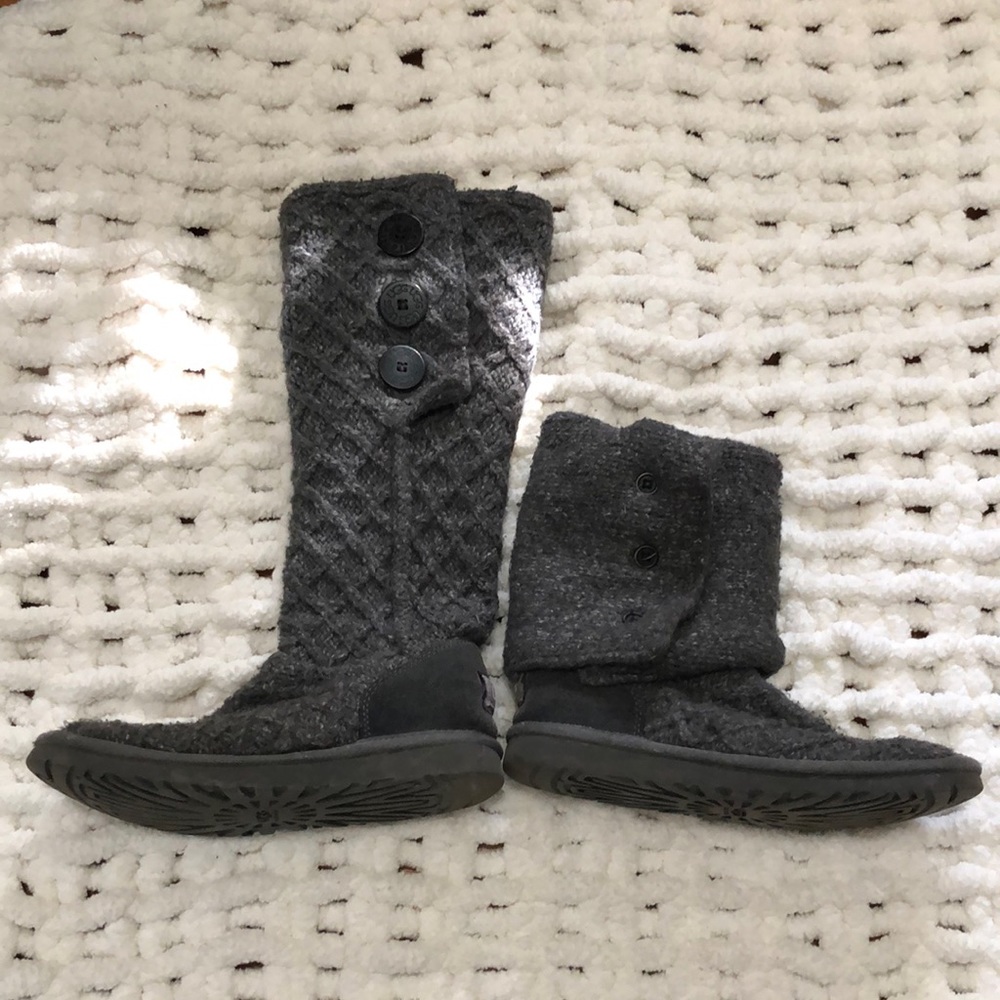 Knit Uggs